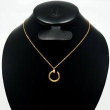 Cargar imagen en el visor de la galería, Collar Tipo Clavo con Brillantes
