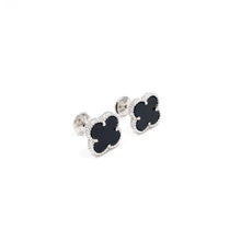 Cargar imagen en el visor de la galería, Aretes Diseño de Trébol Tono Plateado
