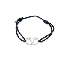 Cargar imagen en el visor de la galería, Pulsera Valentino VLogo dije Plateado (Diferentes colores)
