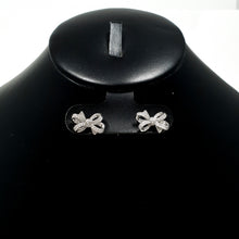 Cargar imagen en el visor de la galería, Aretes Chanel (Mod. CH96)
