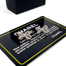 Cargar imagen en el visor de la galería, Aretes Chanel (Mod. CH96)
