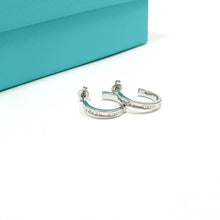 Cargar imagen en el visor de la galería, Aretes T&amp;Co Modelo 1837
