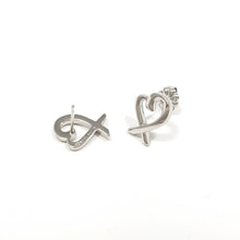Cargar imagen en el visor de la galería, Aretes T&amp;Co Loving Heart
