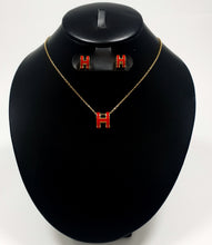 Cargar imagen en el visor de la galería, Juego Hermes Pop Collar y Aretes (Dorado con Rojo)
