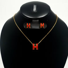 Cargar imagen en el visor de la galería, Juego Hermes Pop Collar y Aretes (Dorado con Rojo)

