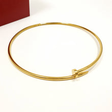 Cargar imagen en el visor de la galería, Collar Diseño de Clavo Liso - 2 colores disponibles
