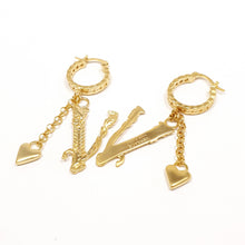 Cargar imagen en el visor de la galería, Aretes Versace
