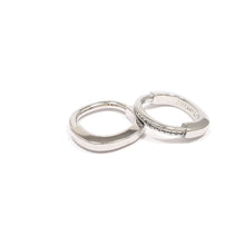 Cargar imagen en el visor de la galería, Anillo TC diseño Lock con circonias

