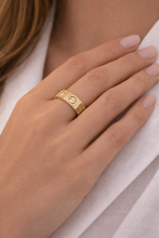 Cargar imagen en el visor de la galería, Anillo Unisex Diseño de Tornillo Ilimitado - 3 colores disponibles
