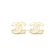 Cargar imagen en el visor de la galería, Aretes Chanel (4 diferentes colores)
