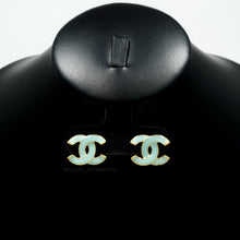 Cargar imagen en el visor de la galería, Aretes Chanel (4 diferentes colores)
