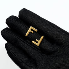 Cargar imagen en el visor de la galería, Aretes FENDI F
