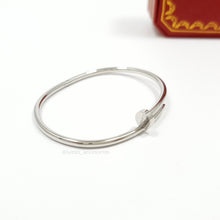 Cargar imagen en el visor de la galería, Pulsera de Clavo Lisa SLIM
