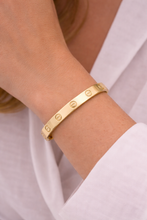 Cargar imagen en el visor de la galería, Pulsera Diseño de Tornillo Liso - 3 colores disponibles
