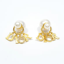 Cargar imagen en el visor de la galería, Aretes Dior (Mod. CD18)
