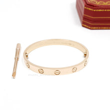 Cargar imagen en el visor de la galería, Pulsera Love Lisa con destornillador
